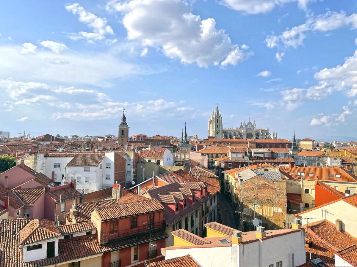 The View - Apartamento reformado con vistas a la Catedral León Exterior foto